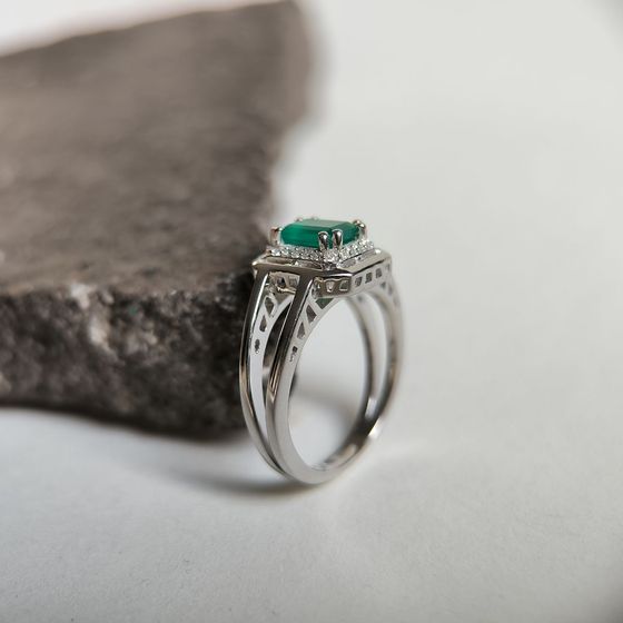 Срібна каблучка з агатом 1.209ct, фіанітами