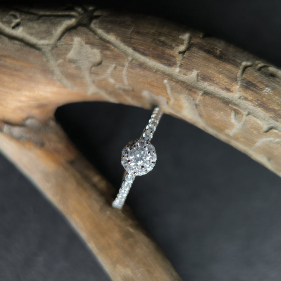 Silver ring with cubic zirconia