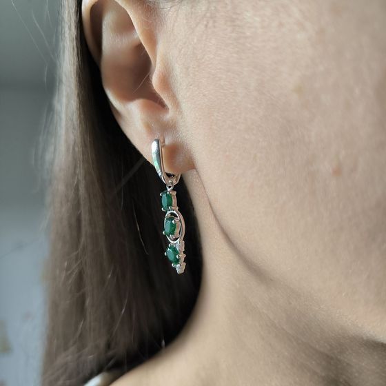 Silver earrings with a 2.338-carat nano emerald