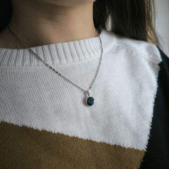 Серебряная подвеска с фианитами