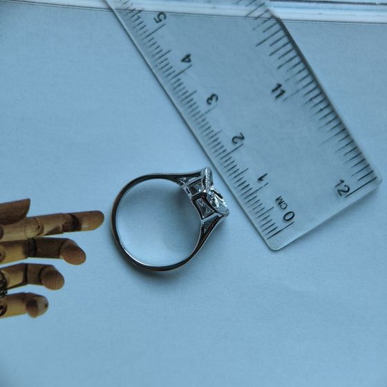 Silver Ring with Fianites