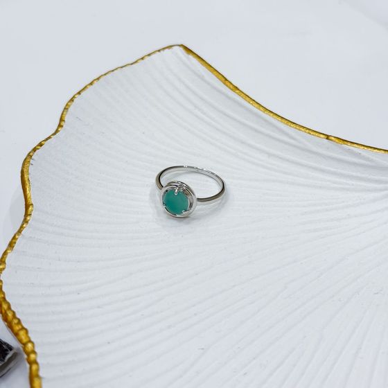 Silver ring with emerald 1.575ct