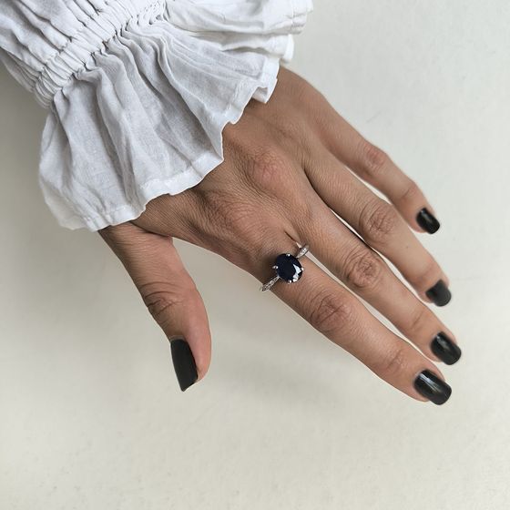 Silver ring with sapphire, fianites