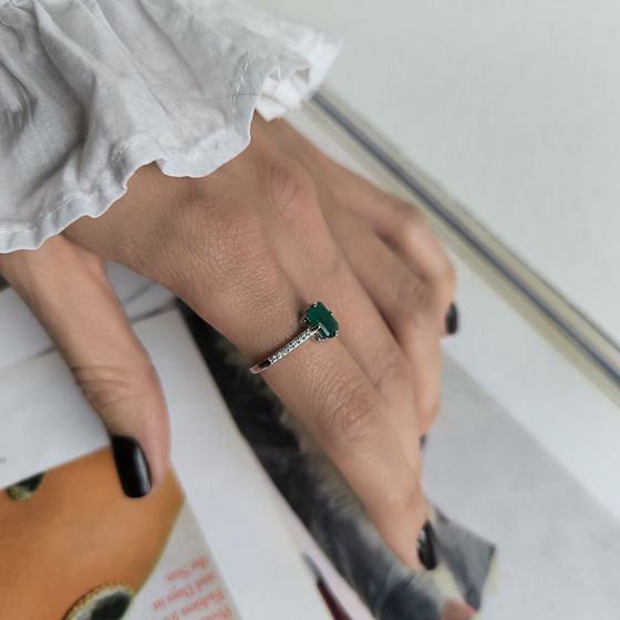 Срібна каблучка з агатом 1.148ct, фіанітами