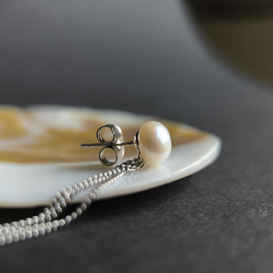 Silver Earrings with Pearls
