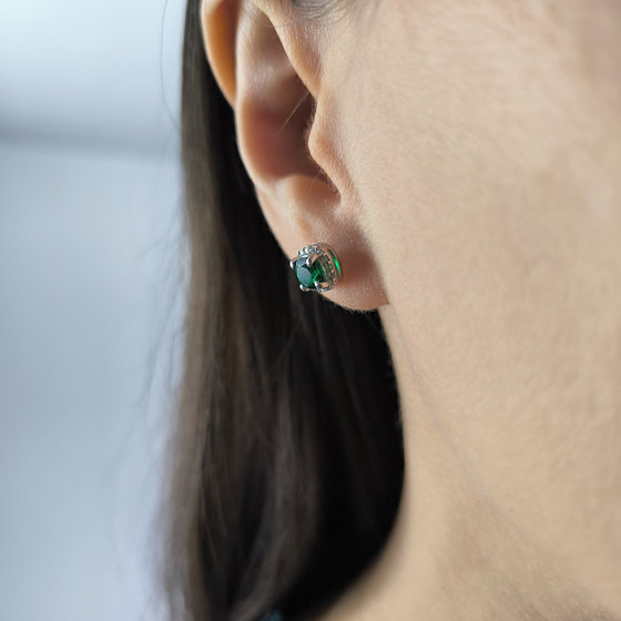 Срібні сережки з смарагдом nano 1.43ct