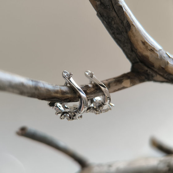 Silver earrings with cubic zirconia