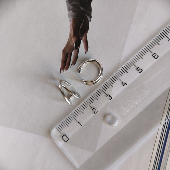 Срібні сережки без каменів