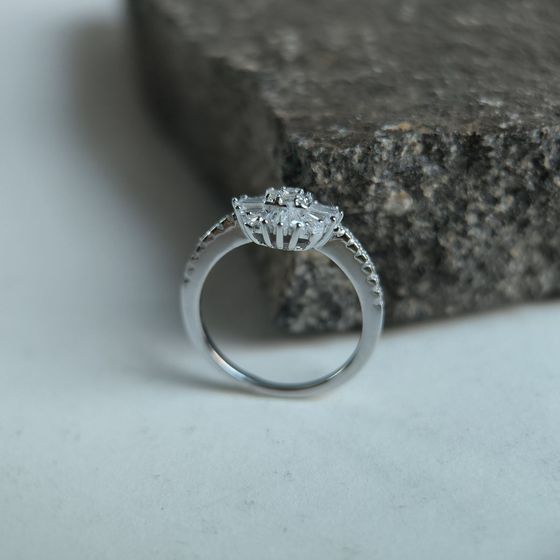 Silver Ring with Fianites