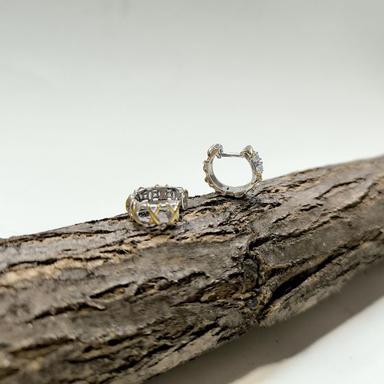 Срібні сережки з фіанітами