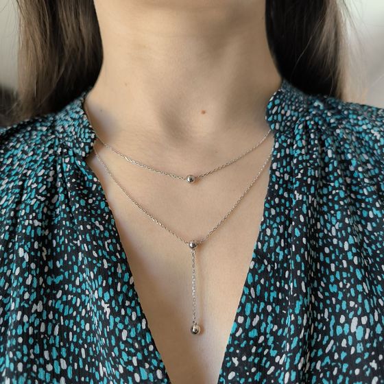 Silver necklace without stones