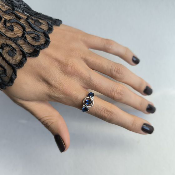 Срібна каблучка з сапфіром nano 1.05ct