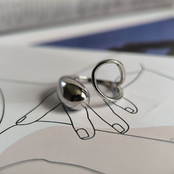 Серебряное кольцо без камней