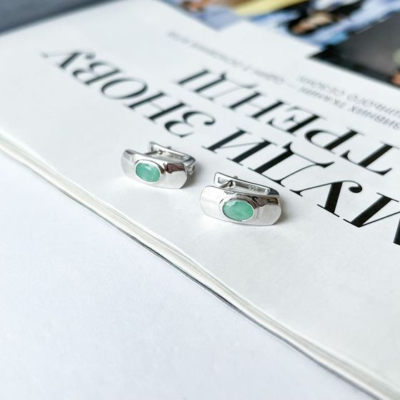 Срібні сережки зі смарагдом 0.8ct