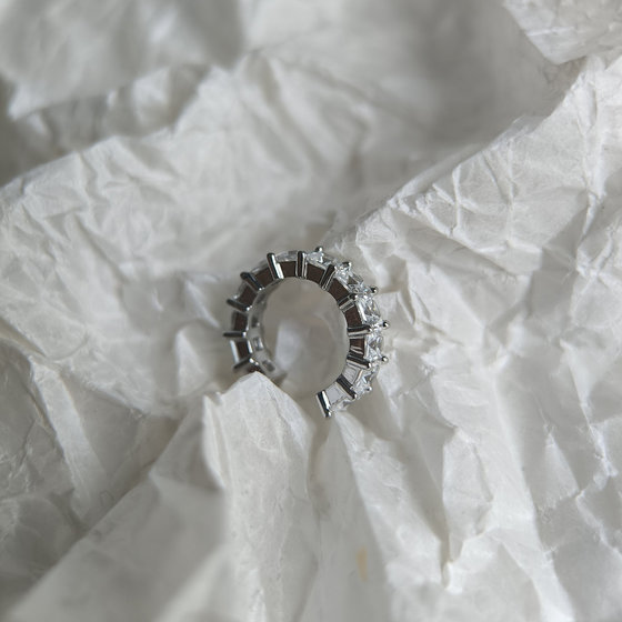 Silver earrings with cubic zirconia