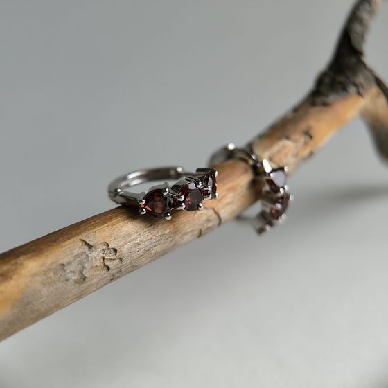 Серебряные серьги с гранатом 3.25ct