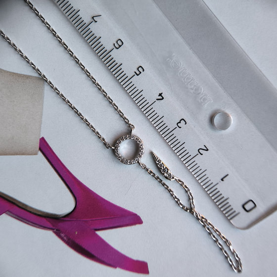 Silver necklace with phianites