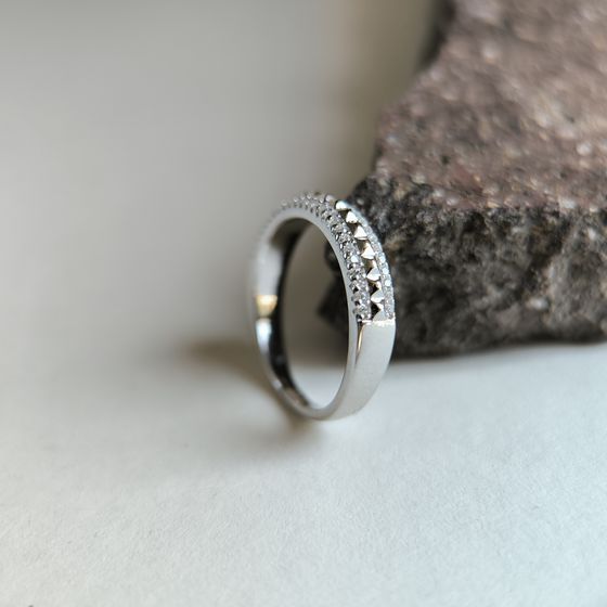 Silver Ring with Fianites