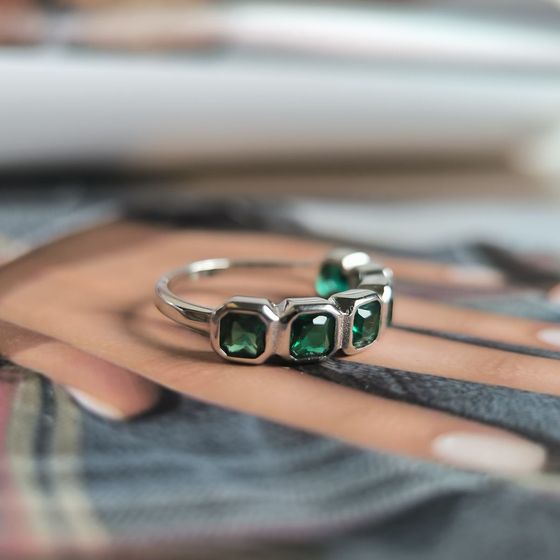 Silver Ring with Fianites