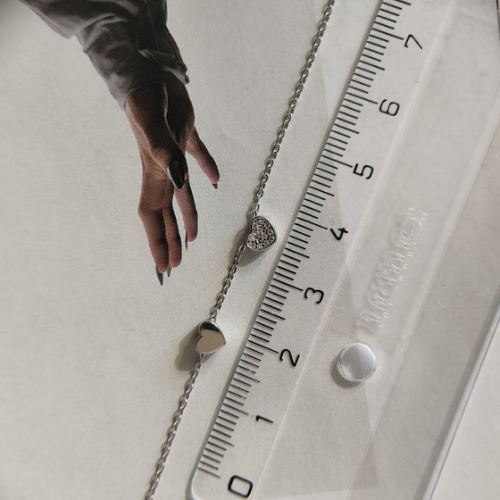 Silver necklace with cubic zirconia