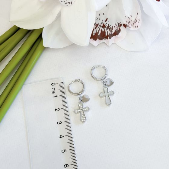 Срібні сережки з фіанітами, перламутром