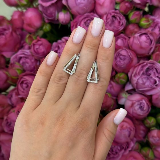 Серебряные серьги с фианитами