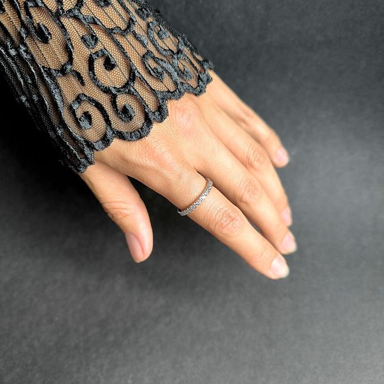 Срібна каблучка з фіанітами