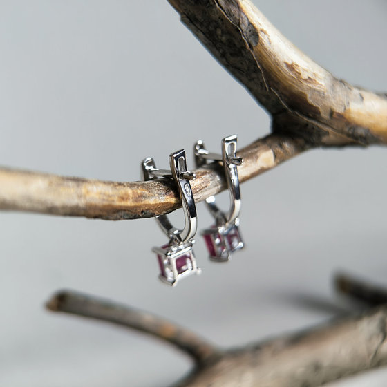 Silver earrings with a 1.99ct ruby
