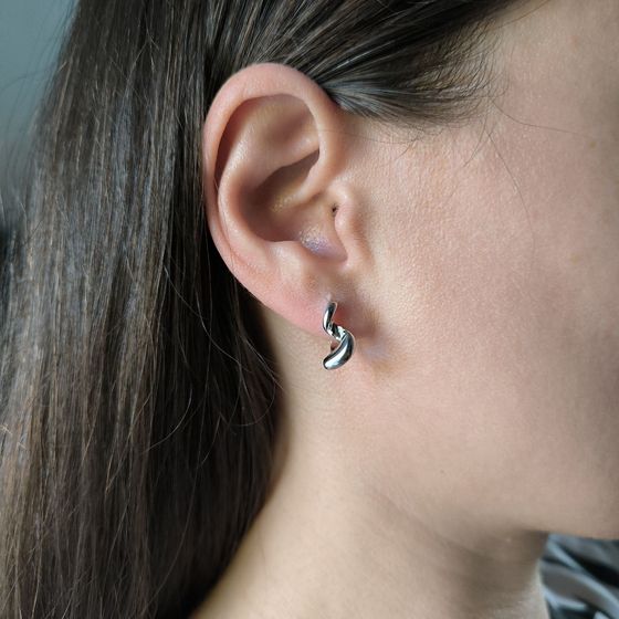 Срібні сережки без каменів