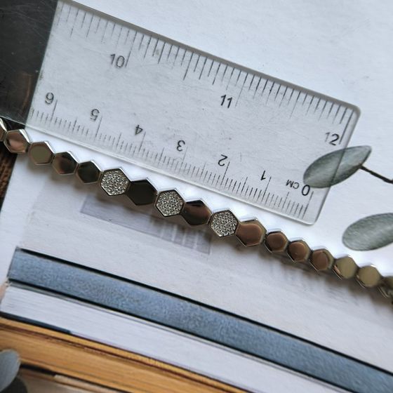 Silver bracelet with phianites