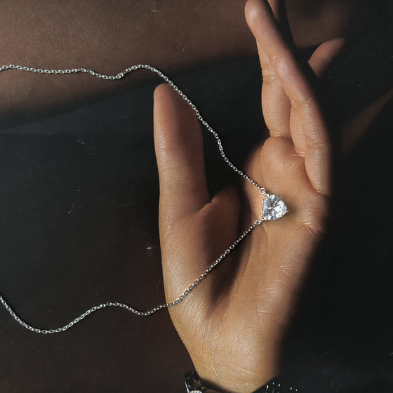 Silver necklace with cubic zirconia