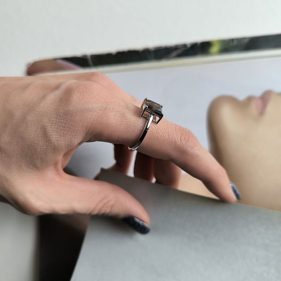 Серебряное кольцо с раухтопазом (дымчатым кварцем) 2.308ct