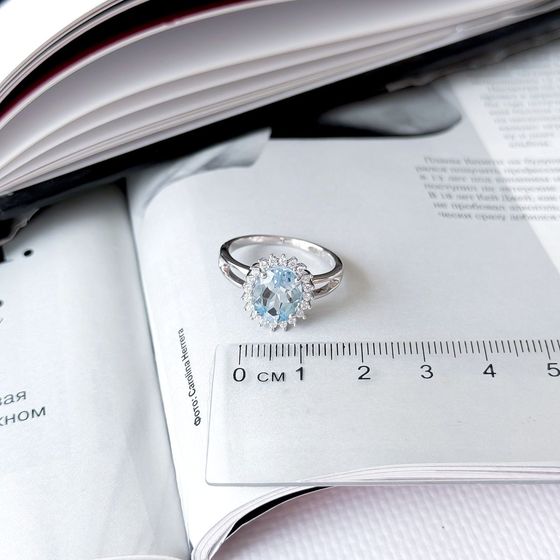 Серебряное кольцо с топазом 3.265ct