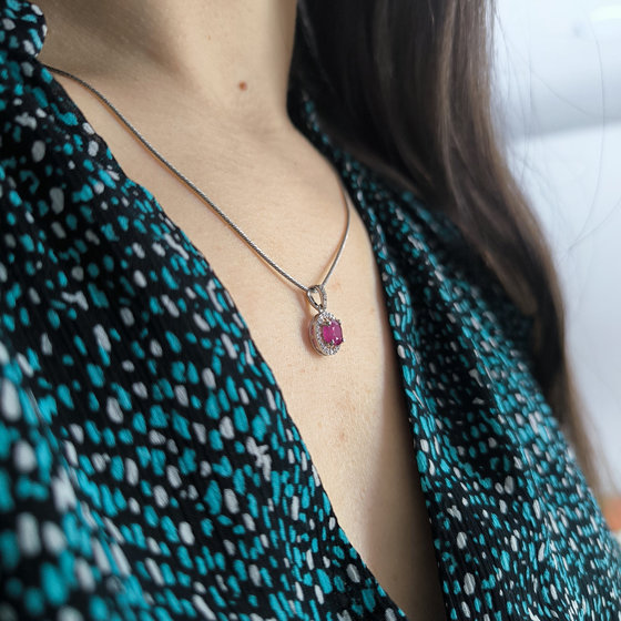 Silver pendant with 1.5ct ruby and cubic zirconia