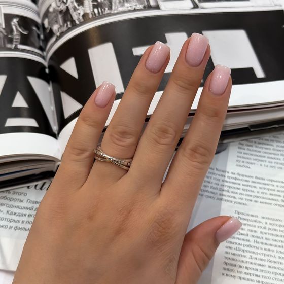 Срібна каблучка з фіанітами