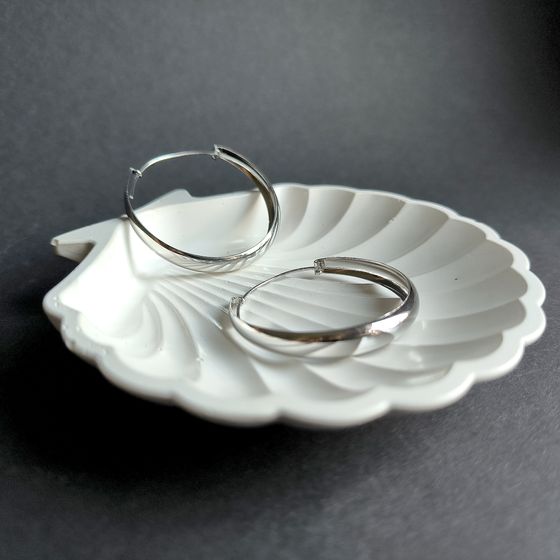 Срібні сережки без каменів