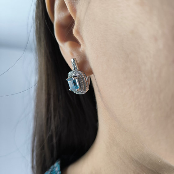 Silver earrings with topaz 5.867ct