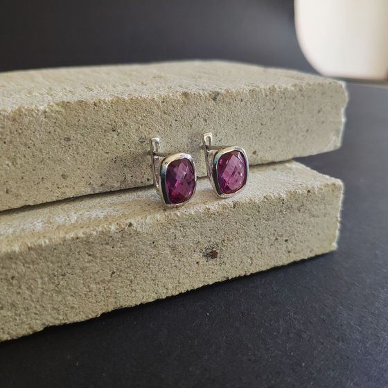 Срібні сережки з олександритом 7.567ct