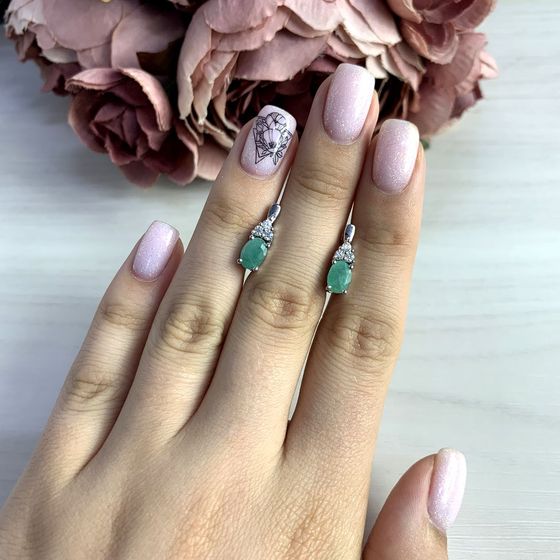 Срібні сережки зі смарагдом 1,939 карата