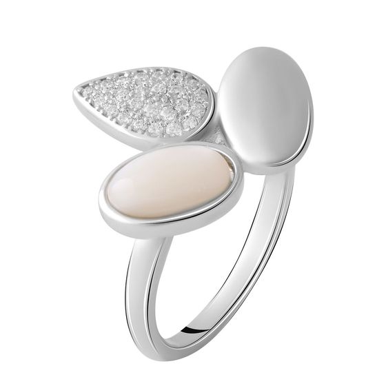 Silver ring with mother-of-pearl