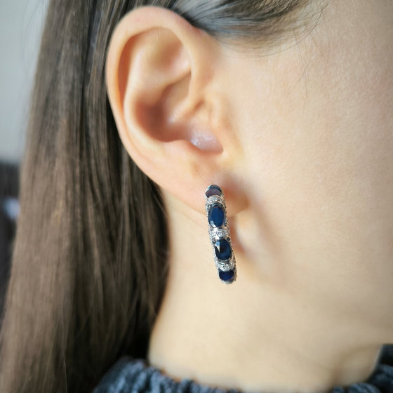 Срібні сережки з сапфіром 12.763ct, фіанітами