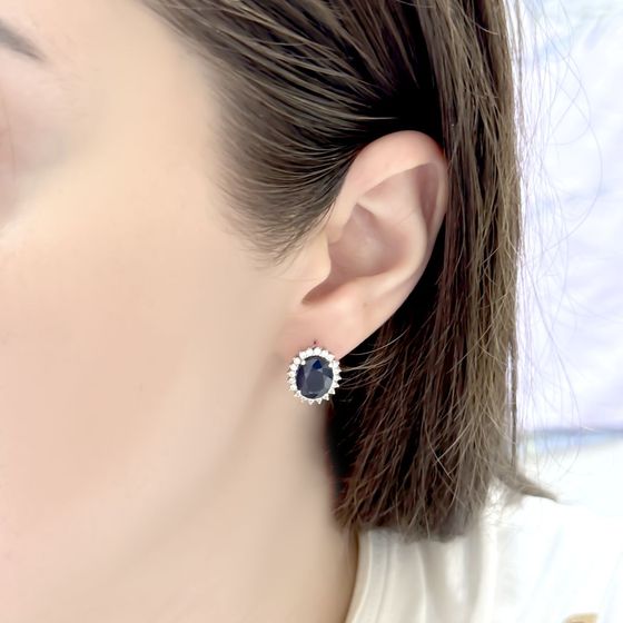 Срібні сережки з сапфіром 7,199 карата та фіанітами