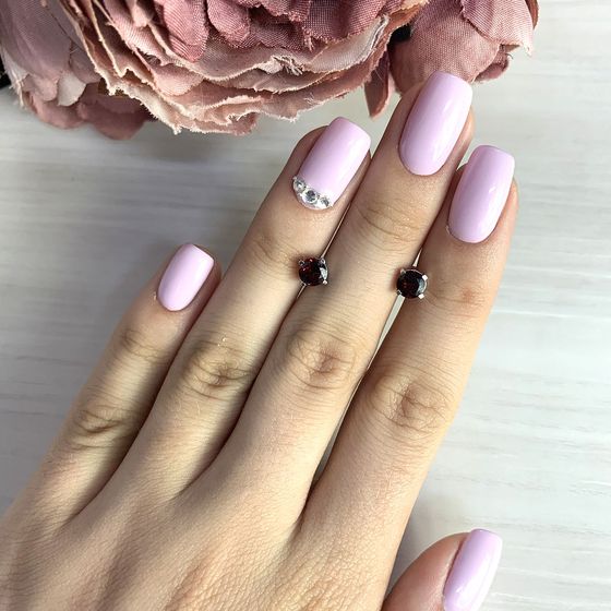 Silver Earrings with Garnet (1.218 ct)