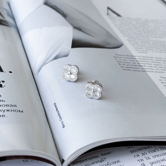 Срібні сережки з фіанітами