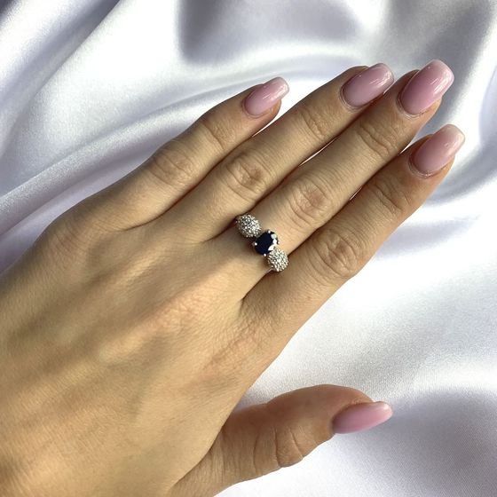 Silver ring with sapphire 1.615ct