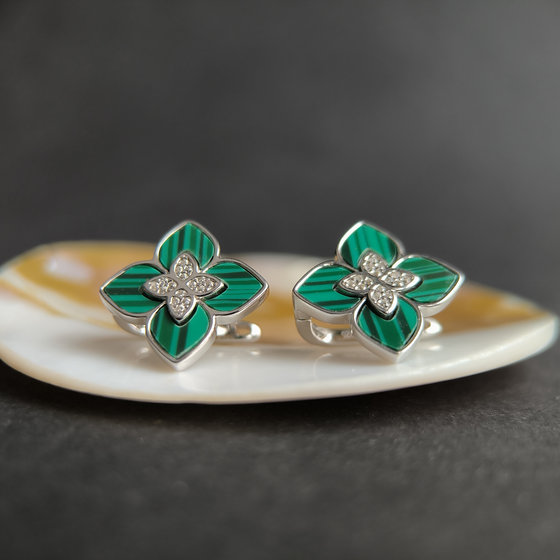 Срібні сережки з малахітом, фіанітами