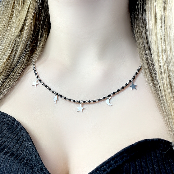 Silver necklace with spinel