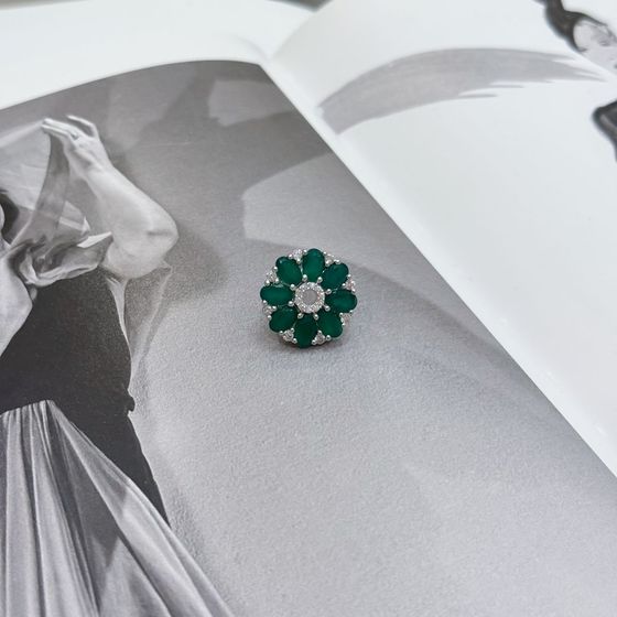 Серебряная брошка с агатом 4.06ct