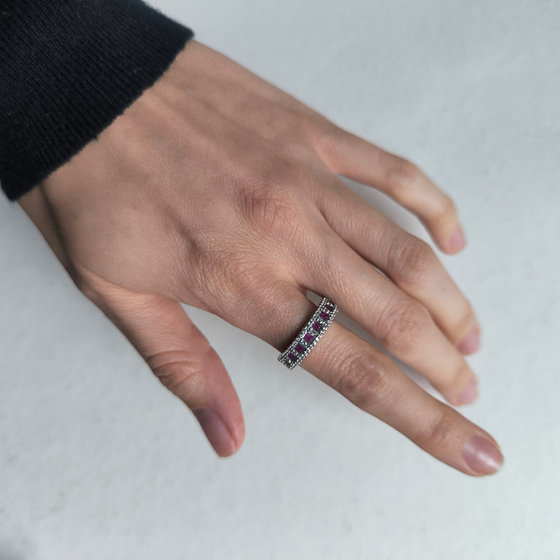 Silver ring with a 1.458ct ruby and cubic zirconia stones