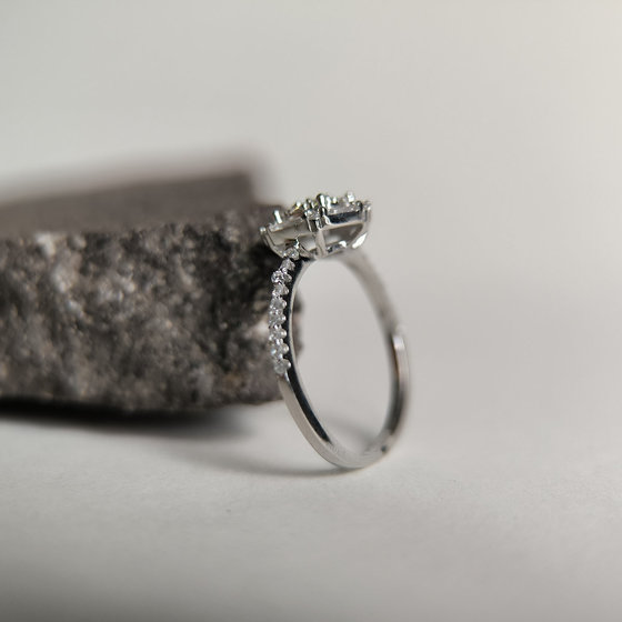 Silver ring with cubic zirconia
